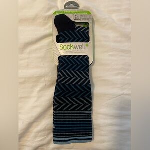 Sockwell women’s compression socks, size m/l